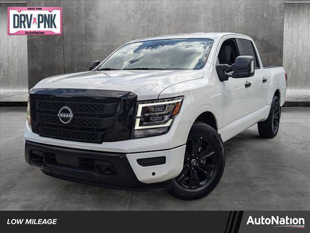 2023 nissan titan sv