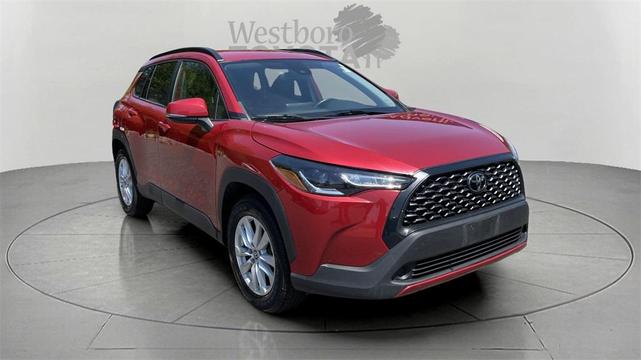 2022 toyota corolla cross le