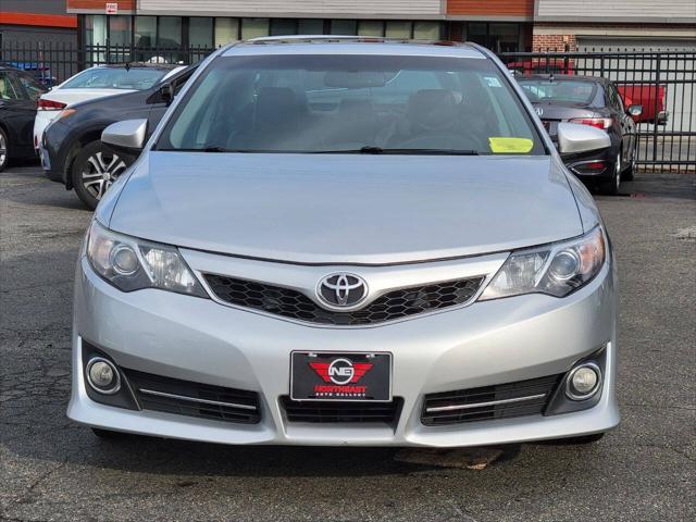 2012 toyota camry se