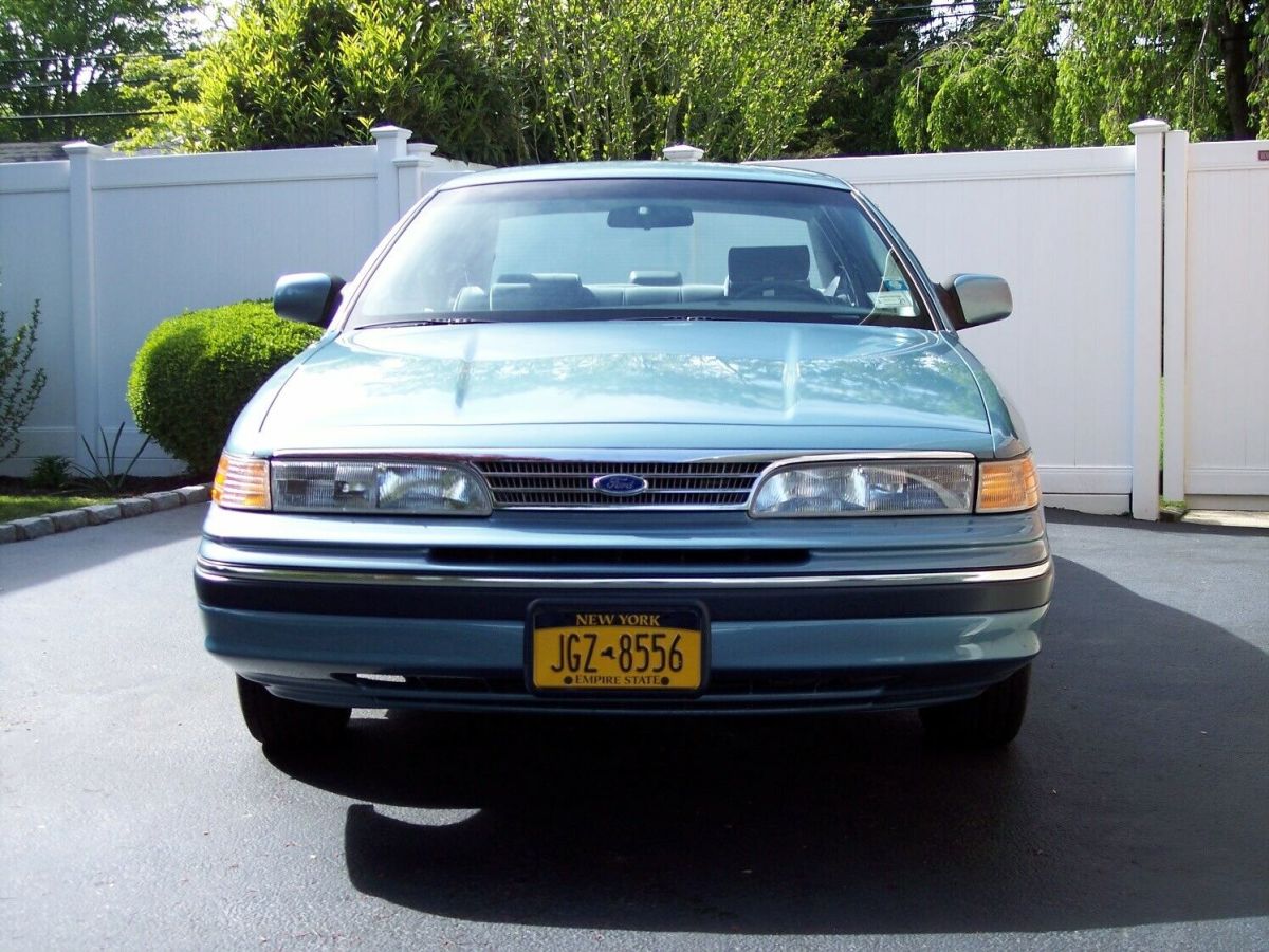 1993 ford crown victoria lx -true survivor- 5k miles- like new -1 owner-original