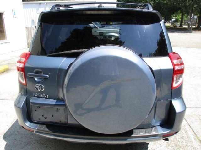 2011 toyota rav4 sport