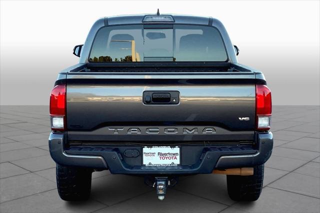 2017 toyota tacoma trd sport