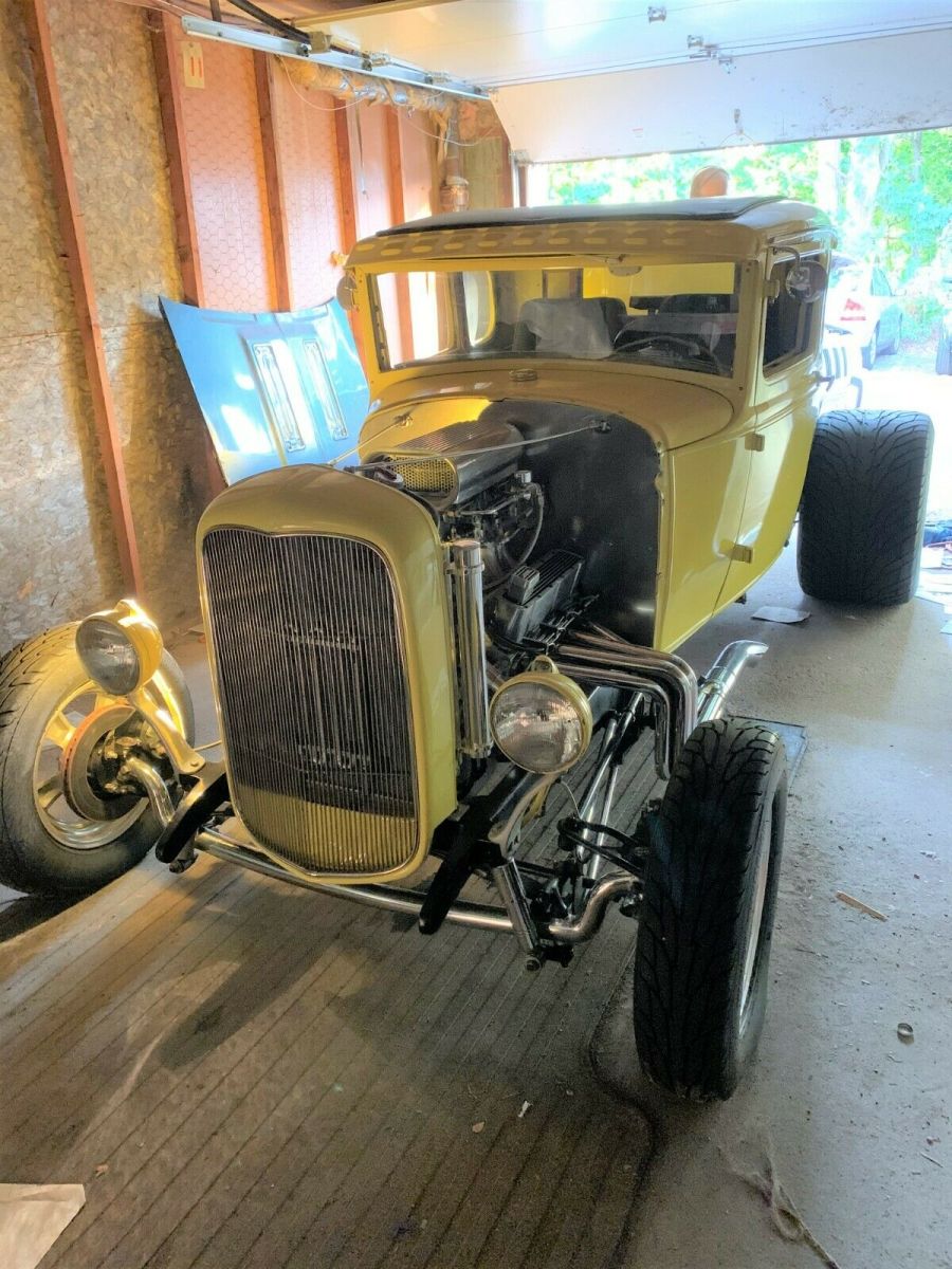 1931 model a ford hot rod 2 door coupe all steel