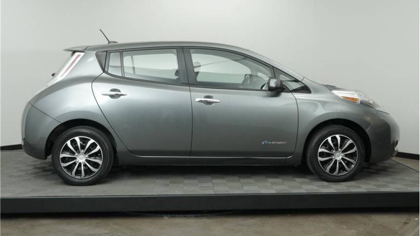 2015 nissan leaf s