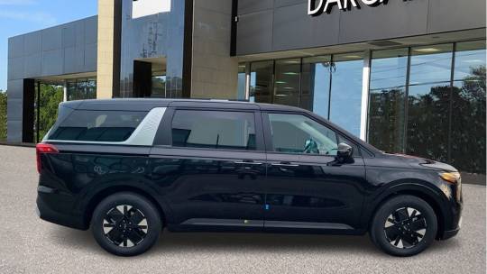 2025 Kia Carnival
