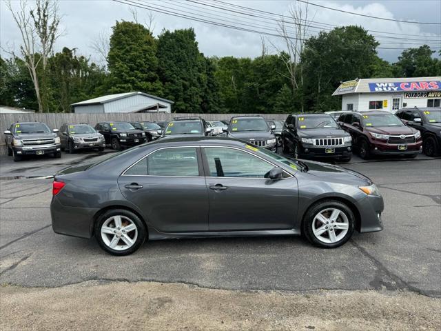 2012 toyota camry se