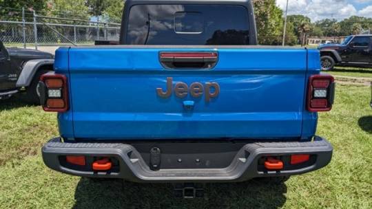 2024 Jeep Gladiator