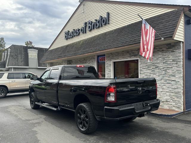 2022 ram 3500 big horn crew cab 4x4 8' box