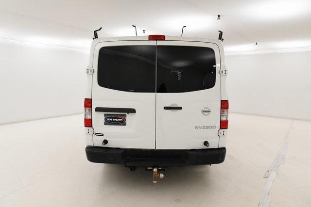 2019 nissan nv cargo nv2500 hd sv v8