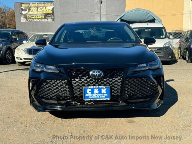 2022 toyota avalon touring