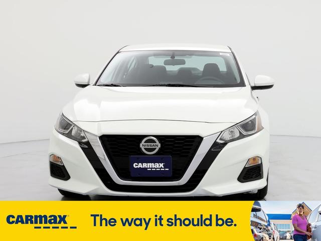 2020 nissan altima s