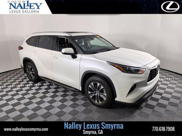 2021 toyota highlander xle
