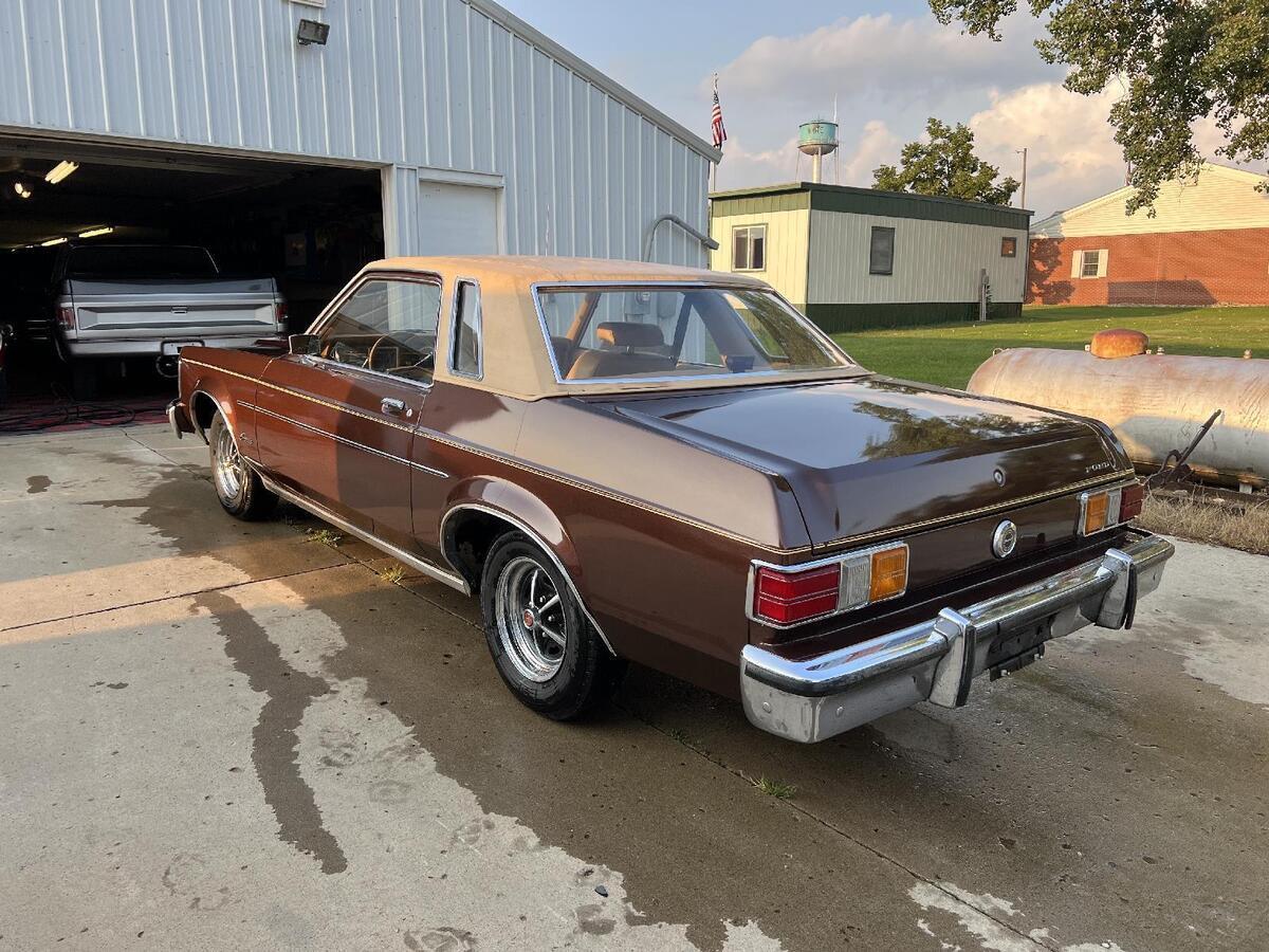 1975 ford granada 52745 miles brown 302 8 cyl, automatic