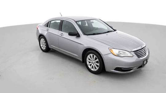 2013 Chrysler 200