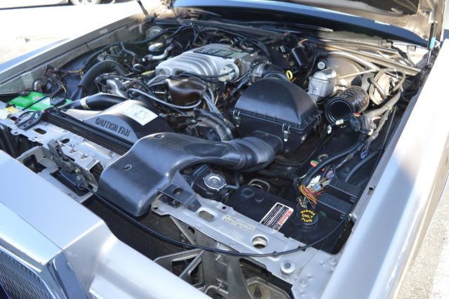 1988 lincoln town car gray 88,320 miles