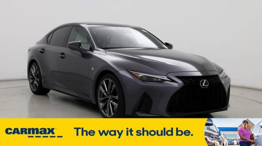 2022 Lexus IS