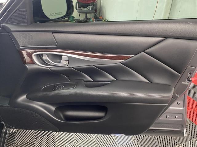 2015 infiniti q70 3.7x