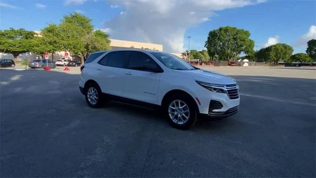 2022 chevrolet equinox ls