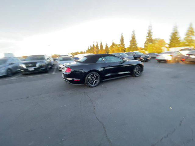 2022 ford mustang ecoboost premium