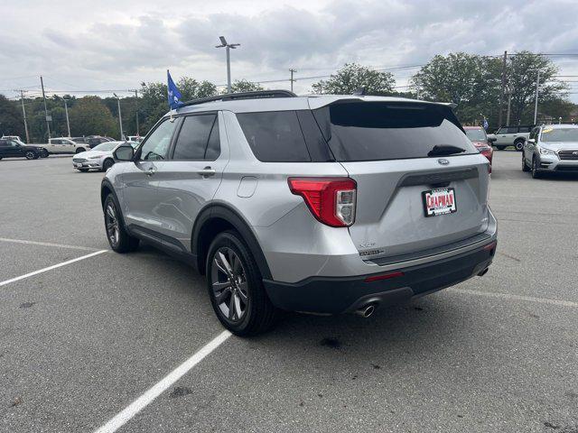 2022 ford explorer xlt