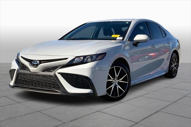 2023 toyota camry se