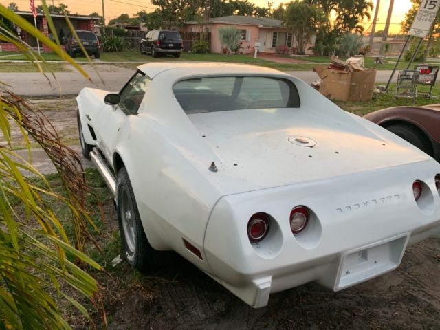 1976 corvette 4-speed, l-82, no reserve