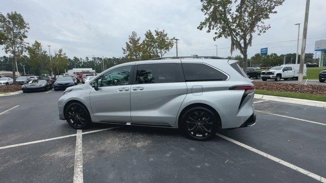 2024 toyota sienna xse