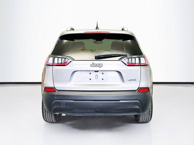 2021 jeep cherokee latitude