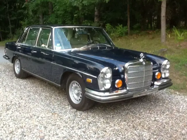 1972 mercedes 280se 4.5 v8