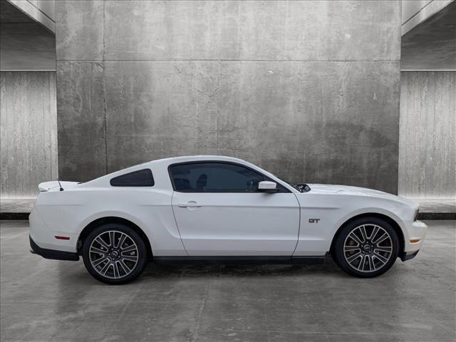 2010 ford mustang gt premium