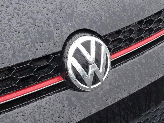 2016 volkswagen golf gti 2.0t se 4-door
