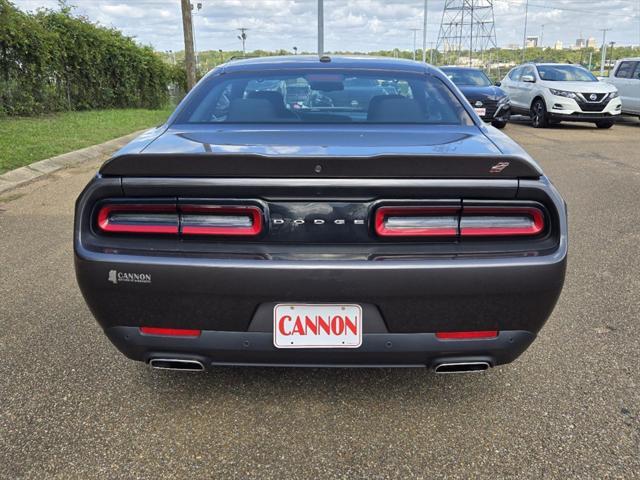 2022 dodge challenger gt