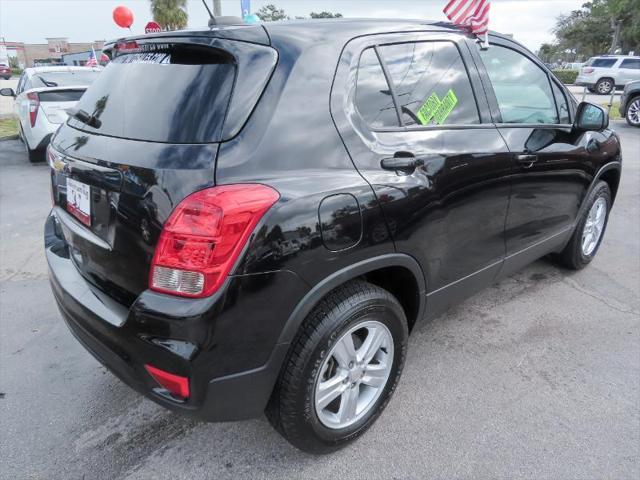 2022 chevrolet trax ls
