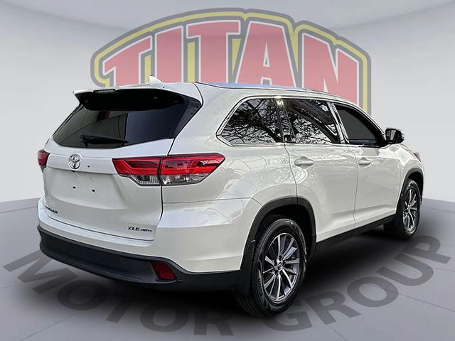 2019 toyota highlander xle