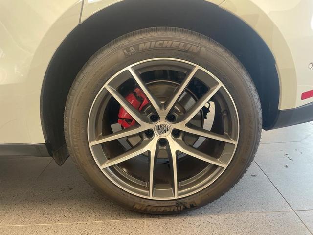2024 porsche macan s