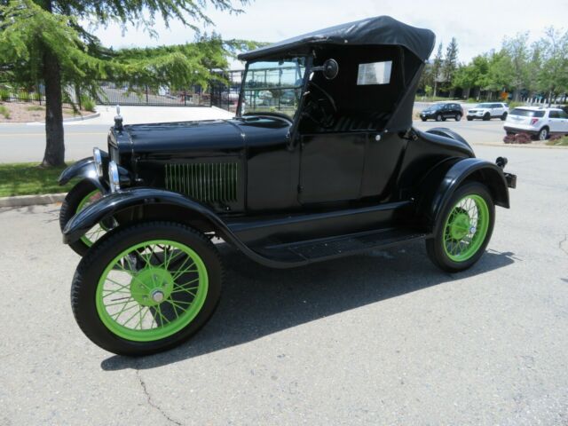 1927 ford model t runabout