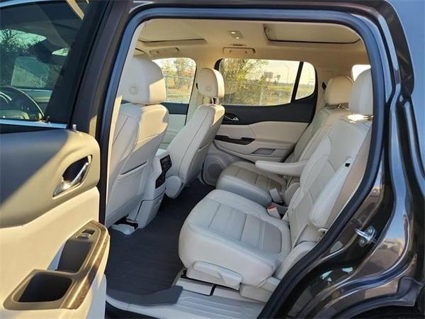 2020 gmc acadia in minneapolis, minnesota