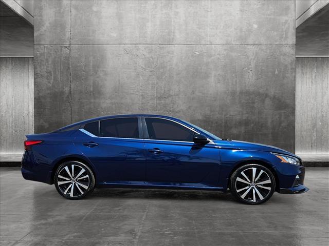 2021 nissan altima 2.5 sr