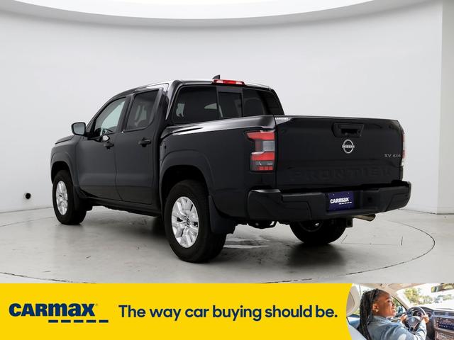 2022 nissan frontier sv