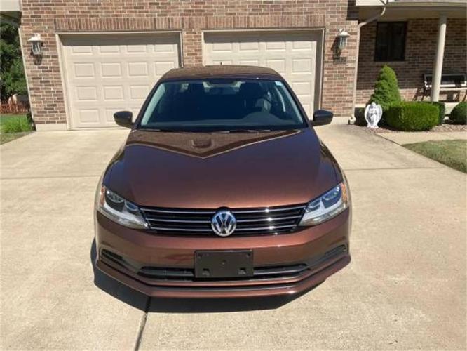 2016 volkswagen jetta in cadillac, michigan