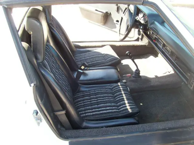 1975 porsche 914 excellent condition. 2.0 original engine