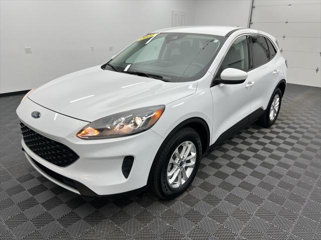 2021 ford escape se