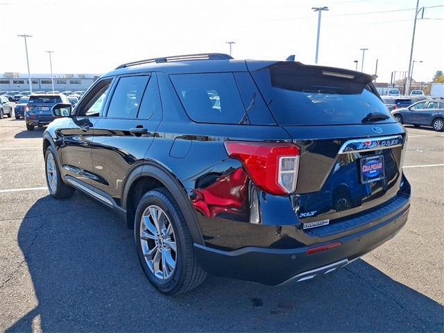 2021 ford explorer xlt
