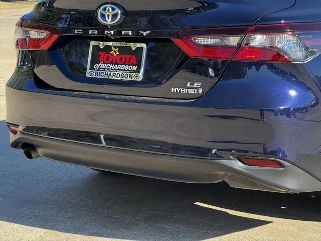 2022 toyota camry le