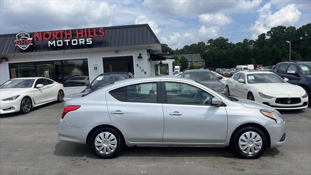 2019 nissan versa 1.6 sv