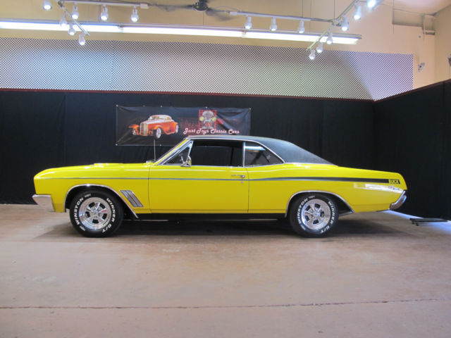 beautifully restored 1967 buick gs!!!!!!