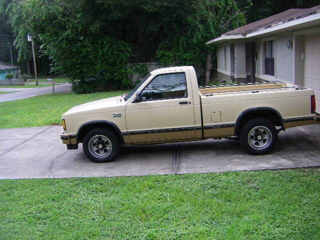 1986 chevy s10 sport 2wd shortbed regular cab pickup truck
