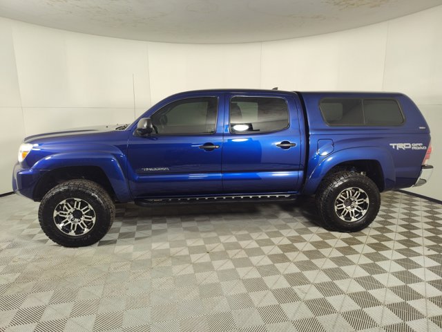2015 toyota tacoma base