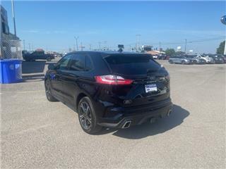 2022 Ford Edge st