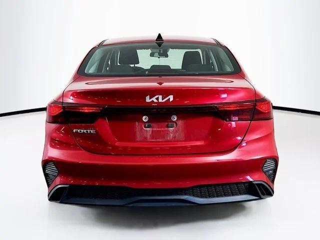 2022 kia forte lxs